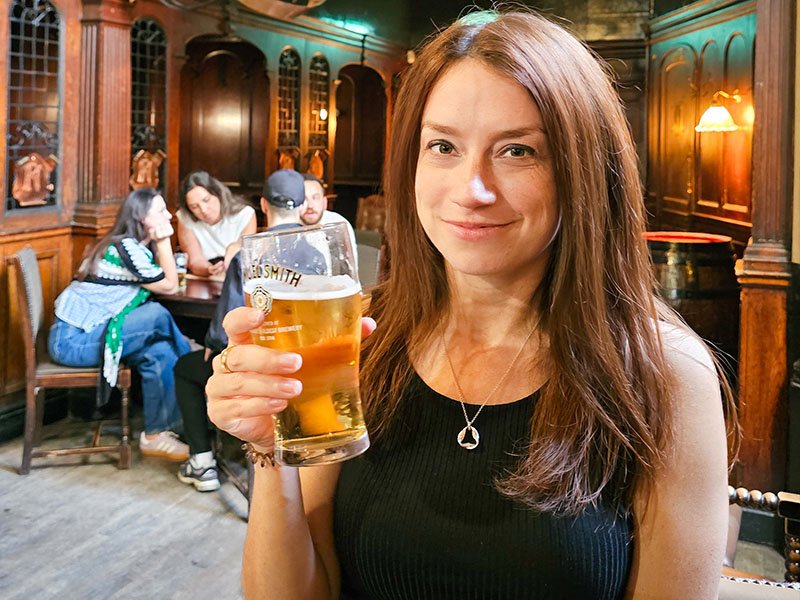 10 Costumes brasileiros que ingleses acham estranho bar