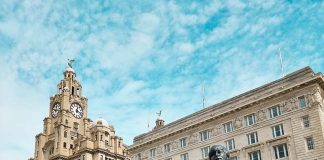 O que fazer em Liverpool: 30 pontos turísticos para conhecer atracoes beatles liverpool estatua
