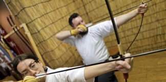 4 motivos para fazer aula de arco e flecha no Japão Tiro do arco e flecha no Japão